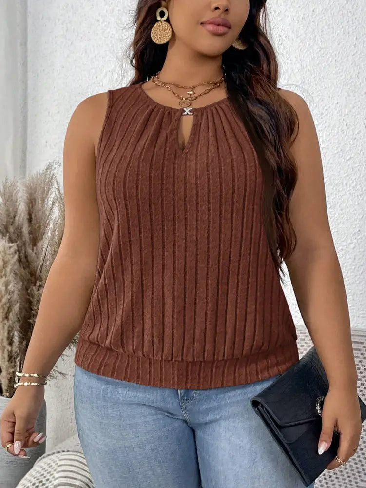 Blusa Casual Feminina De Malha Canelada Com Detalhe Vazado Layla. Plus Size Castanho / Gg (42-46)