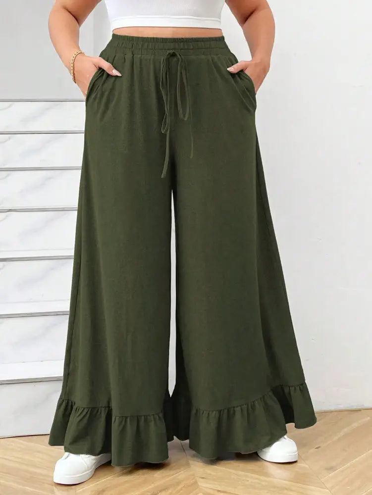 Calça Feminina De Perna Larga Com Babado E Cintura Ajustável Vanessa. Plus Size Verde Oliva / Gg