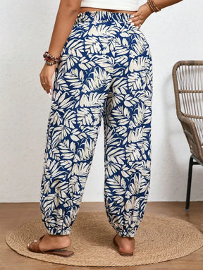 Calça Feminina Estilo Harém Com Estampa Tropical E Cintura Franzida Aranza. Plus Size Calças