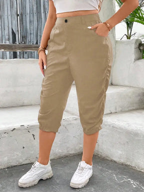 Calça Jogger Cropped Com Bolsos E Detalhe Enrugado Helene. Plus Size Calças