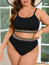 Conjunto de Bikini com Fita Chevron para Praia no Verão, Romina. Plus Size