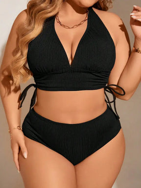 Conjunto De Bikini Com Top Halter E Cintura Alta Erica. Plus Size Preto / G1 (48-50) Biquíni