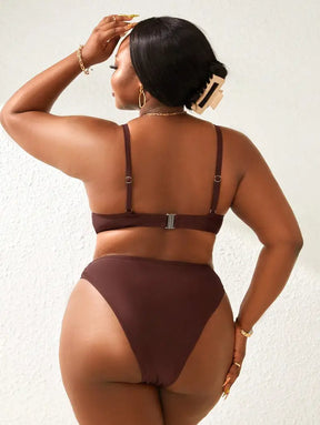 Conjunto De Biquín Com Alças Finas E Parte Inferior Triangular Jasmine. Plus Size Biquíni