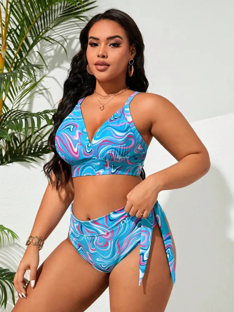 Conjunto De Biquíni Com Estampa Total Para O Verão Kora. Plus Size