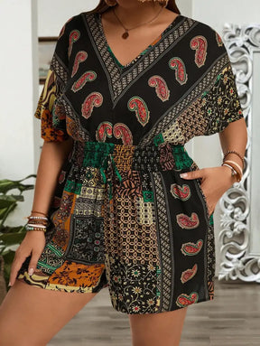 Macacão Paisley Com Cintura Elástica Franzida Isadora. Plus Size Macacões Size