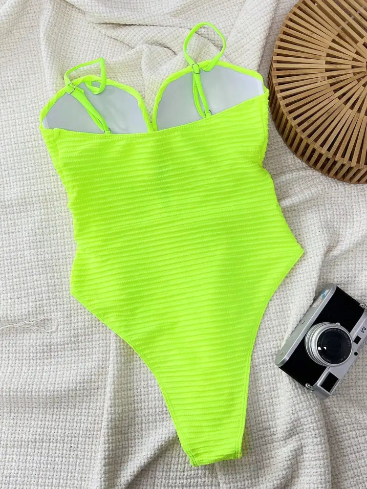 Maiô Bikini Minimalista De Uma Peça Com Alças Finas E Decote Vazado Tessa Feminino