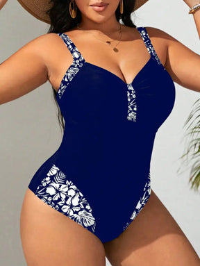 Maiô Com Detalhes Florais E Decote Franzido Vivian. Plus Size Uma Peça