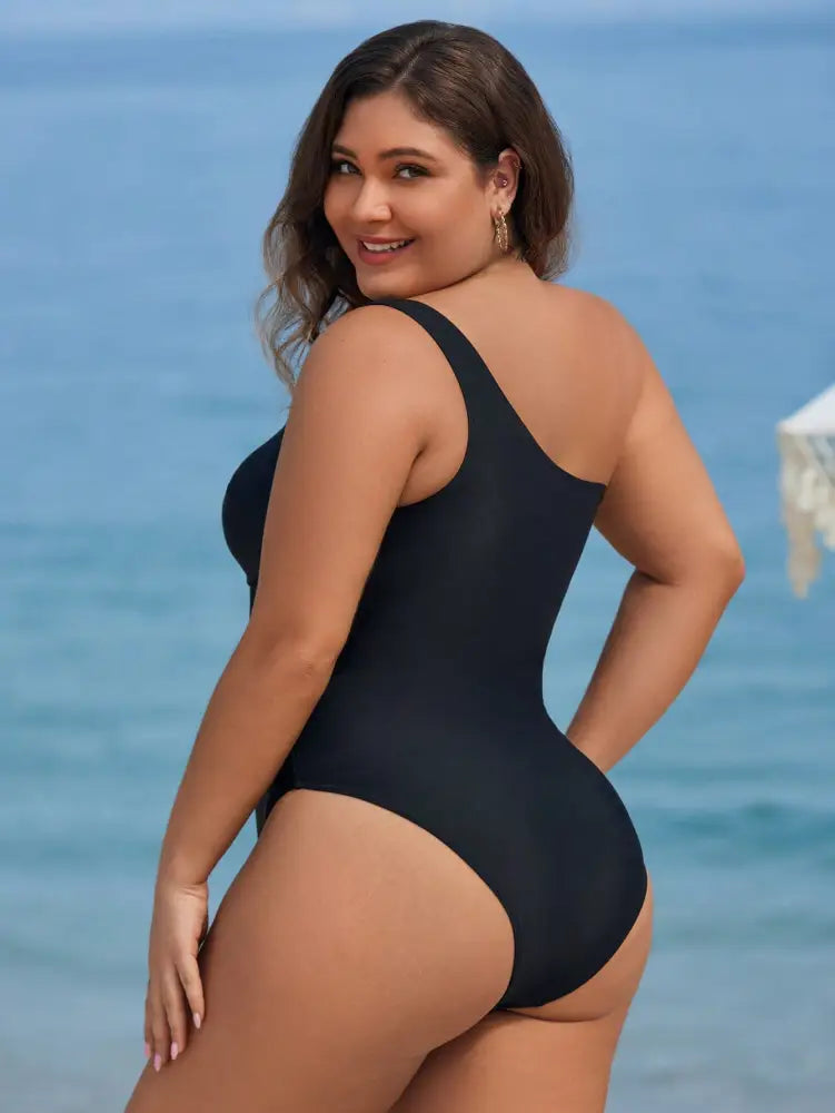 Maiô De Um Ombro Só Com Detalhes Em Tule Transparente Lani. Plus Size Uma Peça