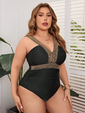 Maiô Elegante Com Decote V E Design Luxuoso Dalilah. Plus Size Uma Peça