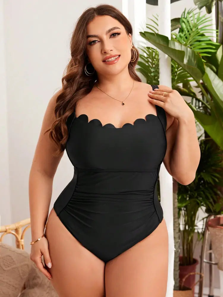 Maiô Preto Com Decote Ondulado E Detalhe Drapeado Thaysa. Plus Size / Gg (42-46) Uma Peça