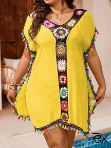 Saida de Praia de Crochê Patchwork com Borlas e Fenda Lateral para Praia, Kathryn. Plus Size