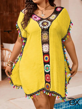 Saida de Praia de Crochê Patchwork com Borlas e Fenda Lateral para Praia, Kathryn. Plus Size