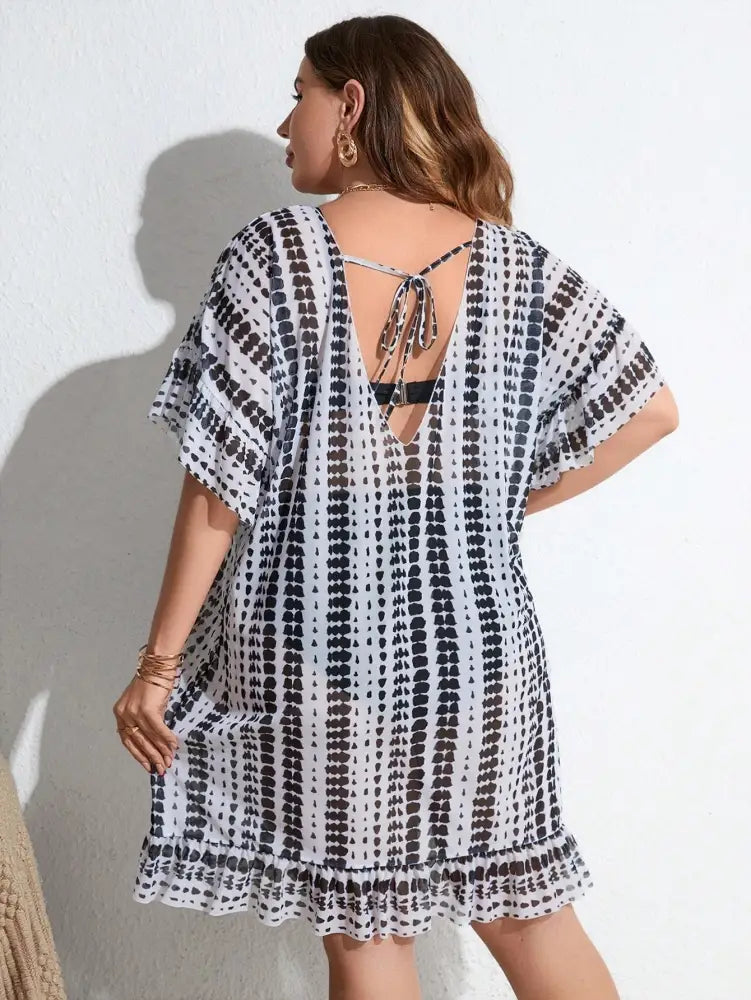 Saída De Praia Longa Com Decote V E Costas Nuas Mollie. Plus Size Encobrimentos Plus Size