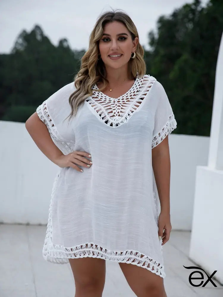 Saída de Praia de Manga Curta em Cor Sólida, Arielle. Plus Size